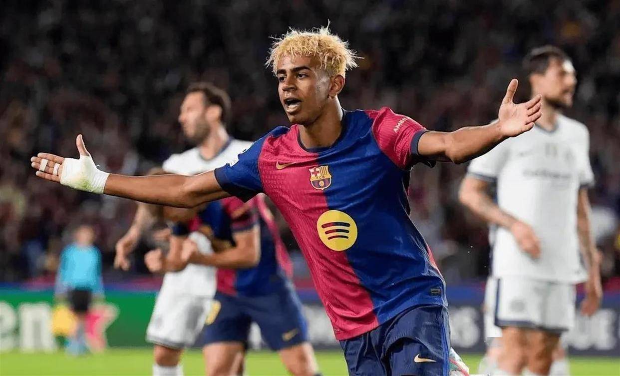 4-1，1-2！西甲疯狂一夜！巴萨大胜9分领跑，马竞连败，多纪录刷新